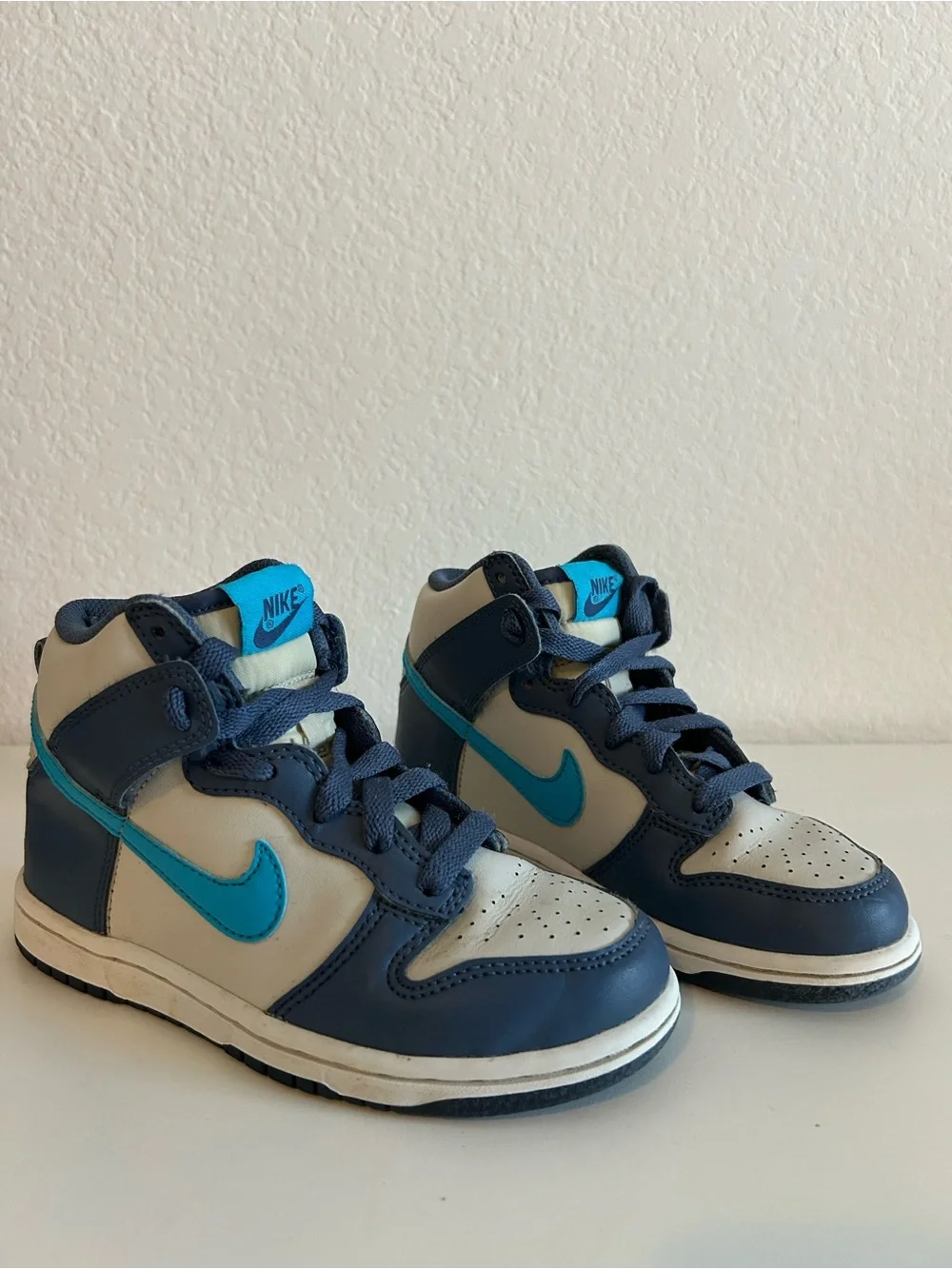Nike Dunk High Sneakers in Light Bone and Diffused Blue, Kids Size 12c